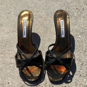 Manolo Blahnik snake print kitten heel sz 7.50 / 39 1/2